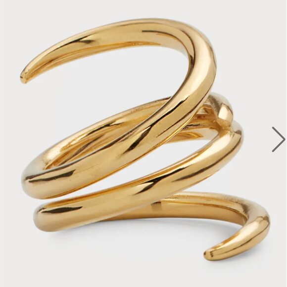 SOKO Amali Open Gold Twisted Ring - Picture 5 of 7